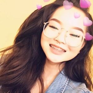 Meet your Posher, Angie